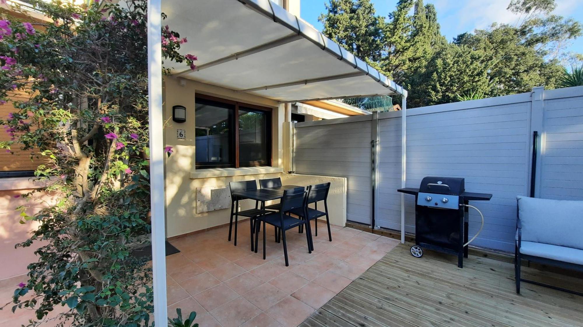 Studio Climatise Lantanas 4 Personnes Le Lavandou Exterior photo